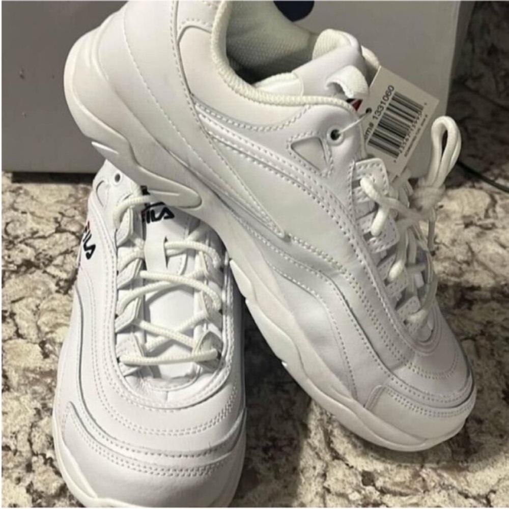 Fila White Athletic Sneakers size 9 Brand New